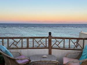 Beach front studio with huge roof top terrace