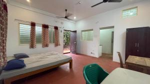 Banana Farmhouse Auroville