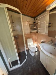 Mysigt boende i Björneröd Strömstad, Mitt i naturen!