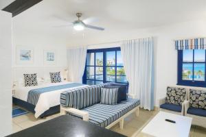 Kaliva 136 Club Mykonos, Langebaan