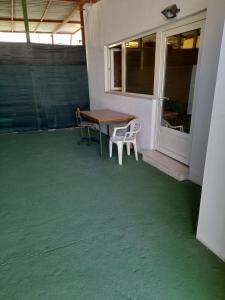 No wifi and no aircon apartment