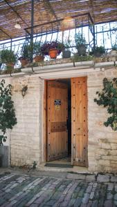 Trigona Guest House & Hostel