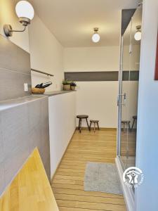 Maisons de vacances Gite des cinq tours : photos des chambres