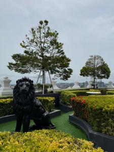 The Empire Tower Pattaya by MEG