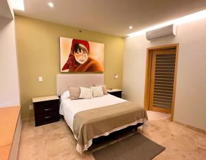 ANANA El Dorado 305 | Pool & Lake Views