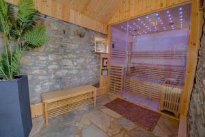 Luxury Log Cabin with Private Hot Tub & Sea Views