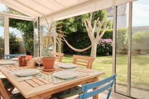 Jolie maison avec jardin en bord de mer