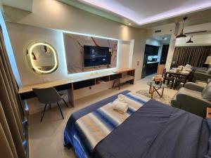 Chic Urban Escape beside Abreeza