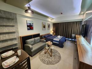 Chic Urban Escape beside Abreeza