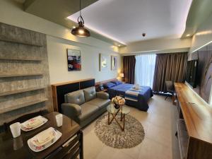 Chic Urban Escape beside Abreeza