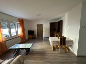 Appartement Via Costa di Fuori 7