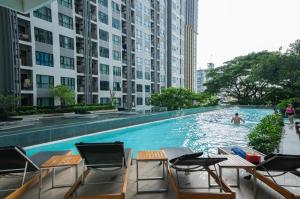 The BASE Central Pattaya 市中心公寓