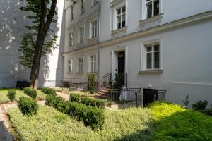 Starowiślna Harmony Apartment by BookingHost