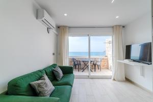 Infinity by Welcome Tenerie