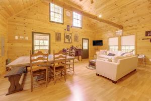 2 Mi to Marina and Beach Frye Island Retreat!