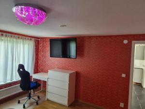 HOLIDAY NEST Family Guest House 80m2 - Mysigt gästhus med två sovrum i Höör