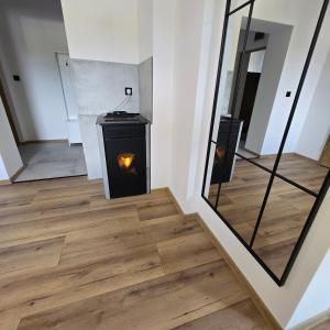 Apartament z kominkiem w starej kamiennicy