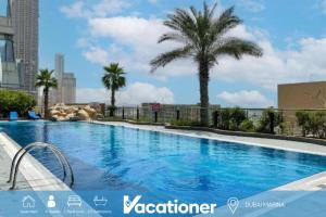 Vacationer Holiday Homes I Upgraded 2 Bed l Sea Views l Pool Access