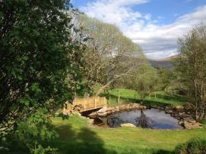 Wishing Well Cottage at Loch Tay and Hot Tub
