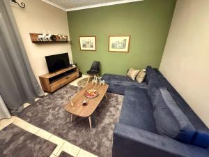 Mountain View Apartment