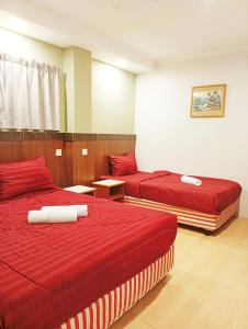 Chinatown Throne Inn