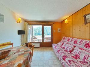 Appartements Studio 4 Pers au Pied des Pistes, Balcon Sud, Parking, Centre-Ville - FR-1-241-73 : photos des chambres