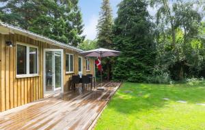 Two-Bedroom Holiday Home In Liseleje