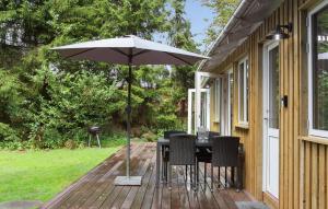 Two-Bedroom Holiday Home In Liseleje