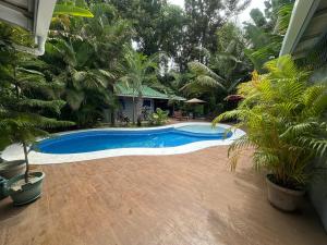 Main House-3 Bedrooms & AC-2 Pools-Jungle-Beach-WiFi-TV