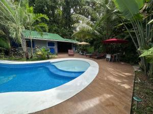 Main House-3 Bedrooms & AC-2 Pools-Jungle-Beach-WiFi-TV
