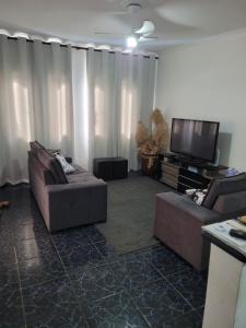 Linda casa para final de semana com churrasqueira