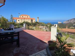 Casa Dina