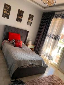 شقه فندقيه بالمنيل الروضه