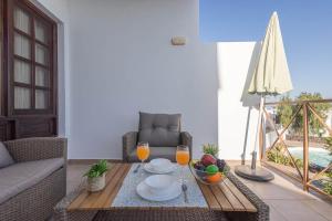 Las Tabaibas vista al mar Puerto del Carmen Lanzarote