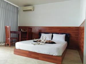 M E N T A R I hostel