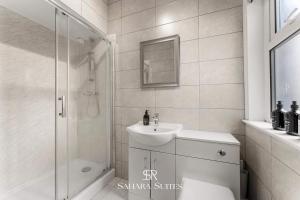 New! Stylish 4BR Portsmouth Home - Sleeps 8 - Contractors & Family stays