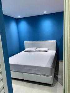 Casa espaçosa com piscina em Ubatuba