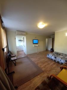 Квартира по улице Антоновича, 102