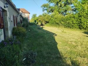 Maisons d'hotes Gite des Fours : Studio avec Vue sur Jardin