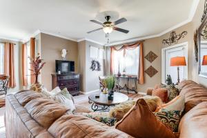 Patio and Resort Perks Gated Gilbert Condo