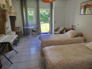 Maisons d'hotes Gite des Fours : photos des chambres