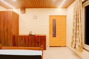 Hotel O Kunjaban residency