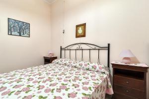 The green sea small house