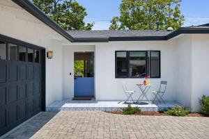 Mesa Breeze by Paradise Retreats