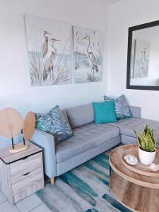 Ocean Lighthouse - 2 Adults & 3 Kids - Umdloti