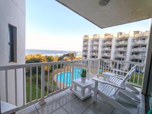 Ocean Lighthouse - 2 Adults & 3 Kids - Umdloti