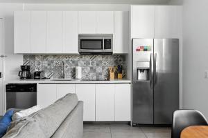 South Beach 2BR Paradise