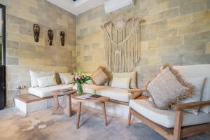 Rumah Villa - Nature Retreat with Pool & Outdoor Lounge