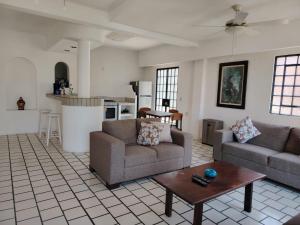 De Mary DEPARTAMENTO A2