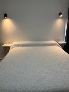 Tu escapada ideal en Mar de Ansenuza - Patio y piscina privada